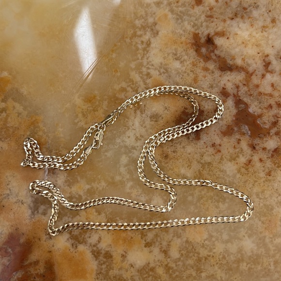 14K Yellow gold 2.7mm Cuban concave regular Chain 20" inches - Picture 6 of 7